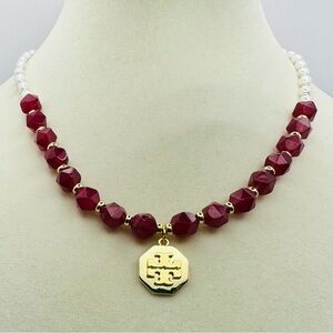 TORY BURCH Red and Pearl Beaded Necklace NWOT
With TB Dust Bag